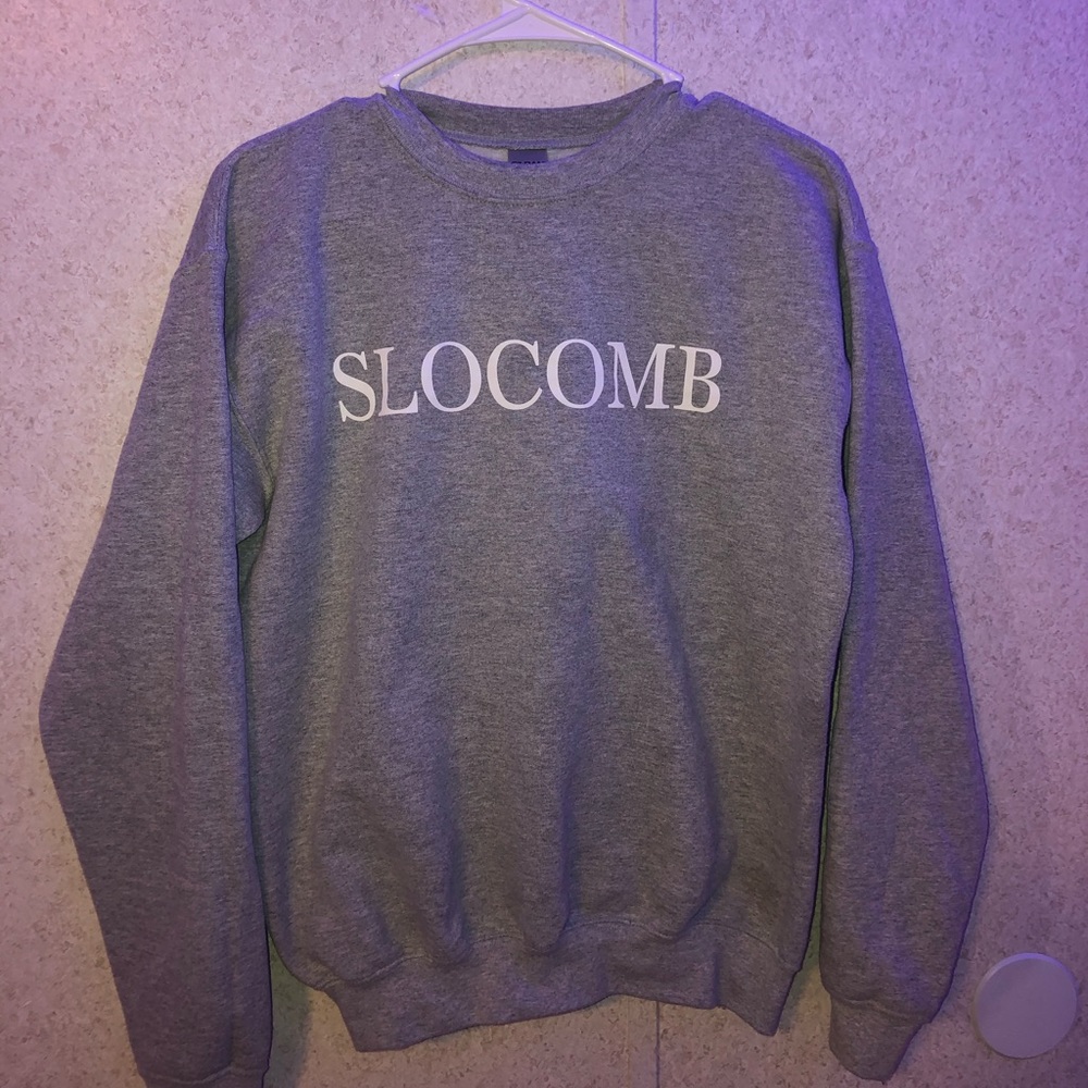 Long sleeve Sweathirt -Size XL(Youth)